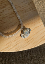 Load image into Gallery viewer, Eclipse of Light Necklace