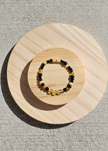 Load image into Gallery viewer, Sunstone Trail Bracelet