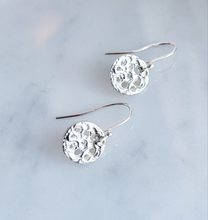 Load image into Gallery viewer, Small Moon Earrings