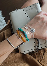 Load image into Gallery viewer, Medium Moon Bracelet