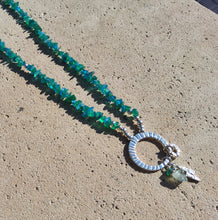 Charger l&#39;image dans la galerie, Green Necklace
