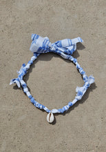 Charger l&#39;image dans la galerie, Blue Shore Bandana Necklace
