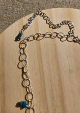 Charger l&#39;image dans la galerie, Blue Apatite Necklace

